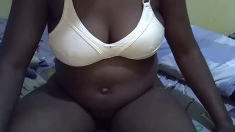 Snapshot of sweet_0012 chatting on 12/14/25, 11:20 Cecee online show from 12/14/25, 11:20