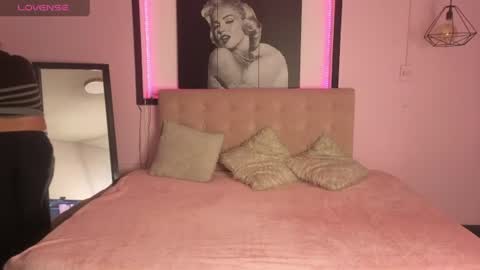 sweet__cat__ online show from 06/30/26, 02:01