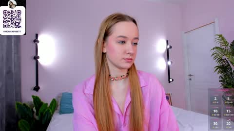 Snapshot of sweet__monica chatting on 04/07/26, 01:17 Monica GTM 3MoTuWeFrSa 500pm-1000pm online show from 04/07/26, 01:17