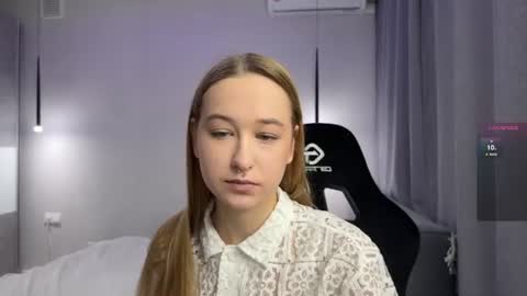 Snapshot of sweet__monica chatting on 07/06/26, 12:40 Monica GTM 3MoTuWeFrSa 500pm-1000pm online show from 07/06/26, 12:40