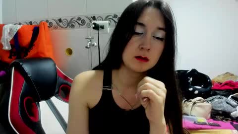 Snapshot of sweet__suck69bitch chatting on 06/01/26, 08:38 sweet__suck69bitch online show from 06/01/26, 08:38