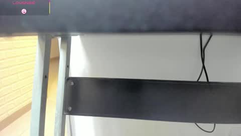 Vanessa online show from 12/18/25, 09:43