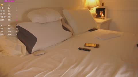 Snapshot of sweet_adelee chatting on 11/08/25, 12:49 free online show from 11/08/25, 12:49