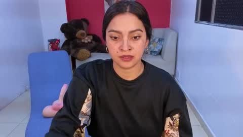 sweet_ahinara online show from 11/01/25, 07:49