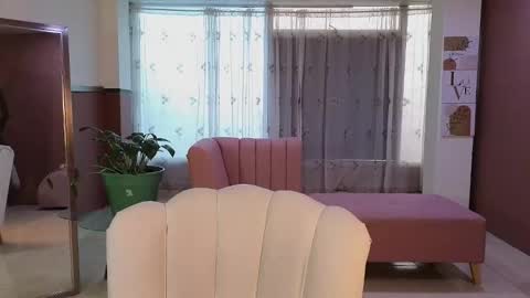 sweet_ahinara online show from 12/04/25, 07:22