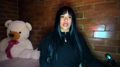 Stephanie online show from 09/10/25, 10:32