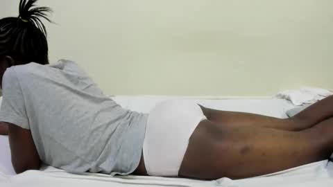 sweet_arya1 online show from 10/17/25, 07:05