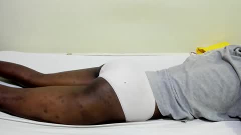 sweet_arya1 online show from 10/18/25, 09:32