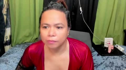 izza  izzasweet online show from 05/03/26, 12:27
