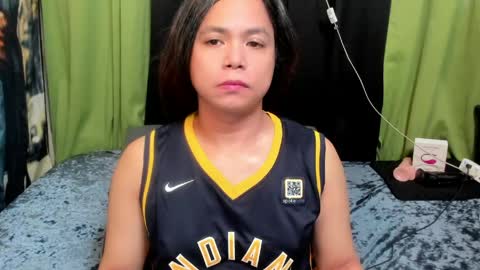 Snapshot of sweet_asiants_4u chatting on 05/06/26, 12:52 izza izzasweet online show from 05/06/26, 12:52