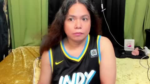 Snapshot of sweet_asiants_4u chatting on 05/15/26, 11:01 izza izzasweet online show from 05/15/26, 11:01
