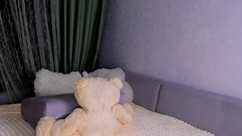 Alice online show from 05/01/26, 05:28