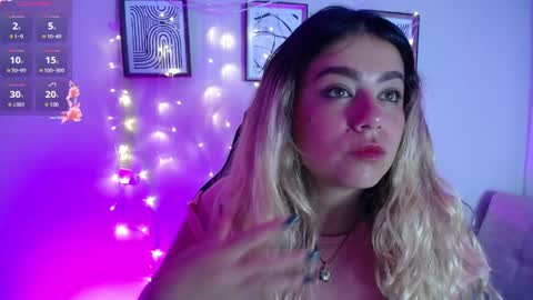 Bella Valery online show from 03/30/26, 11:33