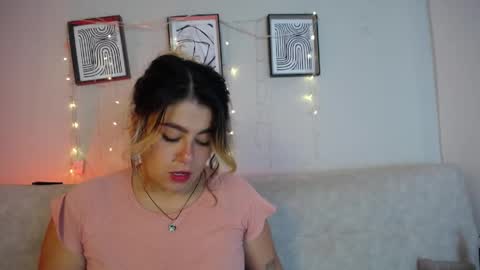 Bella Valery online show from 04/13/26, 02:44