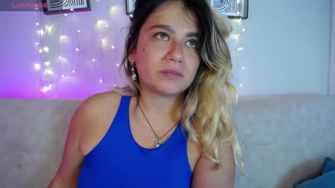 Bella Valery online show from 04/16/26, 09:39