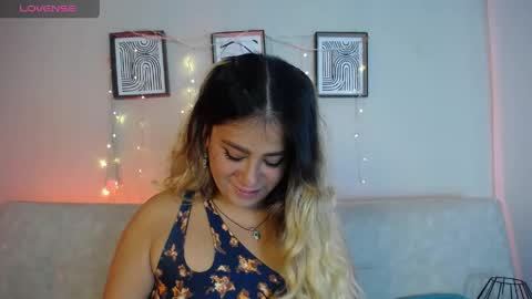 Bella Valery online show from 04/28/26, 08:47