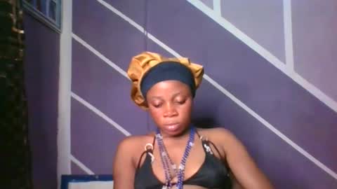 Snapshot of sweet_berry31 chatting on 02/25/26, 07:56 baby girl online show from 02/25/26, 07:56