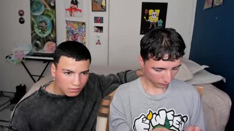 Snapshot of sweet_boys_xx chatting on 12/06/24, 04:17 CristianBrayan PVT OPEN online show from 12/06/24, 04:17
