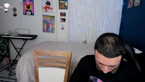 Snapshot of sweet_boys_xx chatting on 03/03/25, 08:38 CristianBrayan PVT OPEN online show from 03/03/25, 08:38