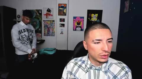 Snapshot of sweet_boys_xx chatting on 10/09/25, 12:03 CristianBrayan PVT OPEN online show from 10/09/25, 12:03