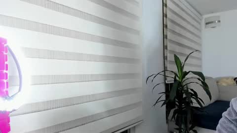 sweet_brunette88 online show from 01/07/25, 06:05