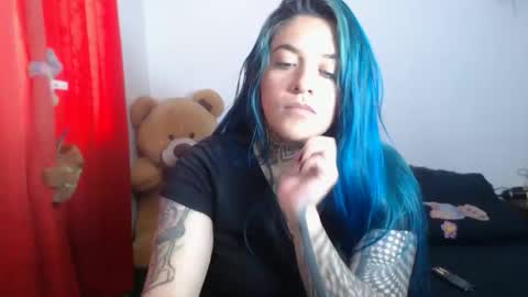 Bubbles online show from 05/19/26, 02:01