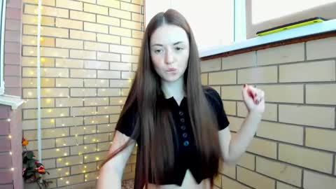 Christina online show from 06/06/26, 10:09