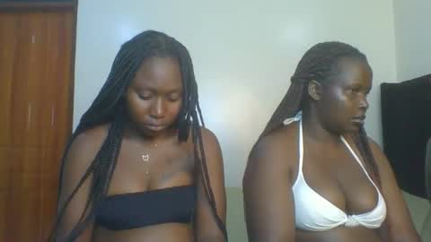 Camila online show from 10/22/25, 10:31