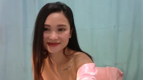 Snapshot of sweet_candice97 chatting on 01/04/25, 12:27 candy online show from 01/04/25, 12:27