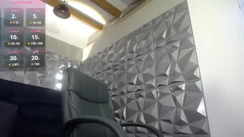 canelaa online show from 11/14/25, 08:40