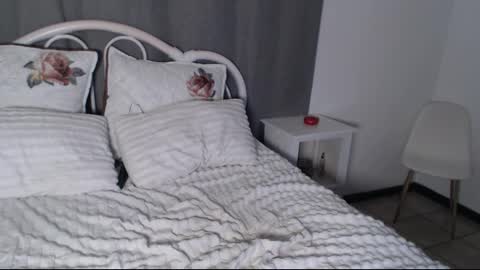 Snapshot of sweet_chantelle chatting on 03/03/26, 09:10 Chantelle online show from 03/03/26, 09:10