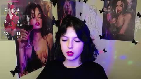 Snapshot of sweet_cherryg chatting on 02/27/25, 02:00 Ivy online show from 02/27/25, 02:00