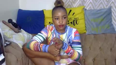 sweet_cindy5 online show from 12/16/25, 03:50