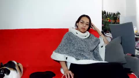 Snapshot of sweet_cum8 chatting on 06/19/26, 05:28 Sweet cum online show from 06/19/26, 05:28