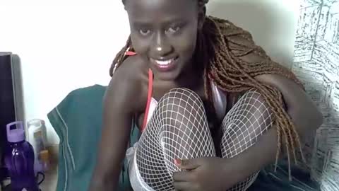 Snapshot of sweet_diva19 chatting on 06/04/26, 10:05 sweet_diva19 online show from 06/04/26, 10:05