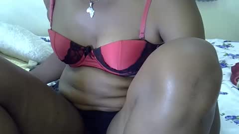 sweet_dori33 online show from 05/10/26, 07:19