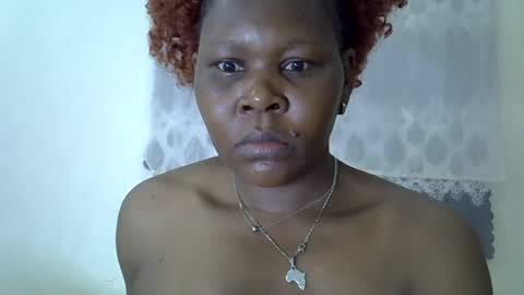 Snapshot of sweet_dori33 chatting on 06/17/26, 03:53 sweet_dori33 online show from 06/17/26, 03:53