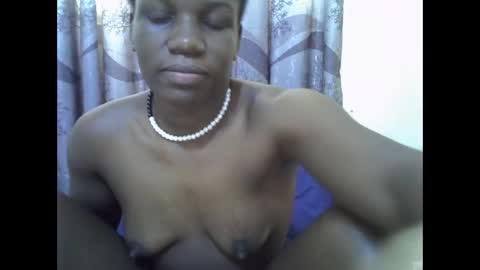 Snapshot of sweet_elisa001 chatting on 06/08/26, 10:04 Edah online show from 06/08/26, 10:04