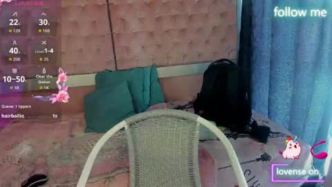  emmili  online show from 05/05/26, 12:35