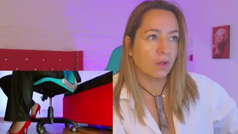 Sweet Evans online show from 10/19/25, 02:56