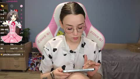 Snapshot of sweet_frosty chatting on 12/31/24, 03:12 Alice online show from 12/31/24, 03:12