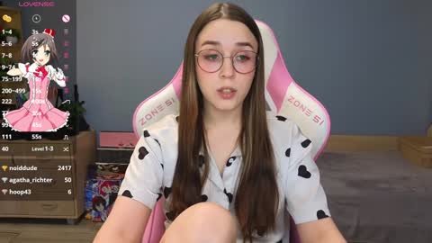 Snapshot of sweet_frosty chatting on 01/06/25, 06:25 Alice online show from 01/06/25, 06:25