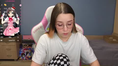 Snapshot of sweet_frosty chatting on 01/09/25, 03:26 Alice online show from 01/09/25, 03:26