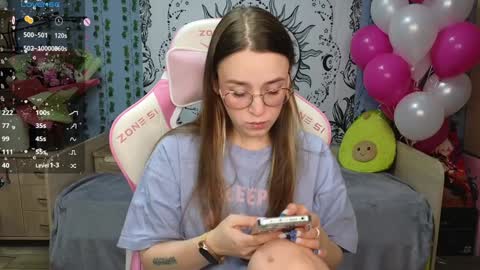 Snapshot of sweet_frosty chatting on 01/23/25, 02:55 Alice online show from 01/23/25, 02:55