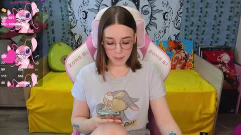 Snapshot of sweet_frosty chatting on 02/26/25, 03:10 Alice online show from 02/26/25, 03:10