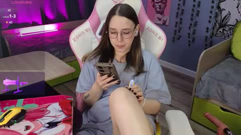 Snapshot of sweet_frosty chatting on 11/04/25, 02:43 Alice online show from 11/04/25, 02:43