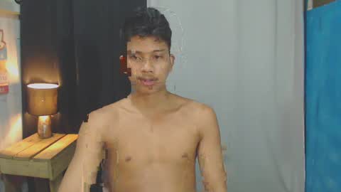 Snapshot of sweet_guyxx chatting on 01/25/25, 01:08 sweet_guyxx online show from 01/25/25, 01:08