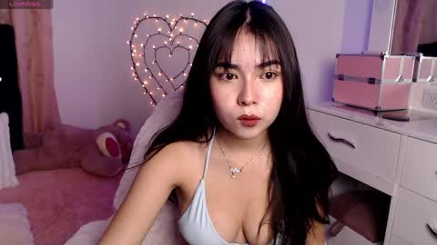 Snapshot of sweet_hannaah chatting on 04/03/26, 10:46 Hannah online show from 04/03/26, 10:46