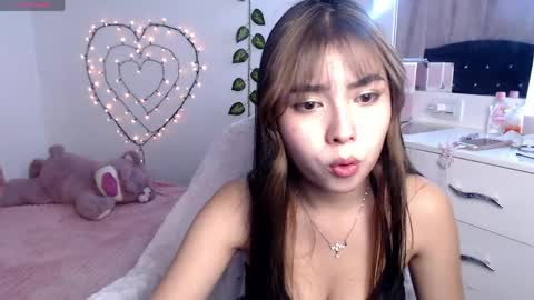 Snapshot of sweet_hannaah chatting on 04/06/26, 04:46 Hannah online show from 04/06/26, 04:46