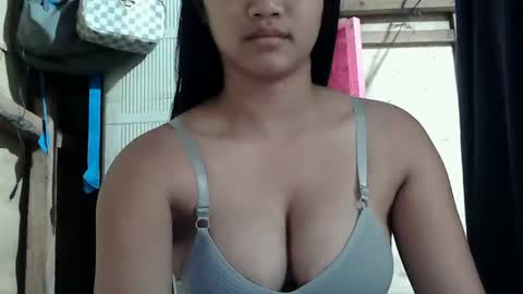 Snapshot of sweet_hazel25 chatting on 02/07/26, 10:57 Hazel online show from 02/07/26, 10:57